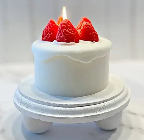 Cake for Your Candles: A Review of Dezicakes Cake Candle