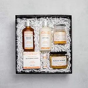 Pumpkin Vanilla Chai Bath & Body Gift Box - The Gift of a Luxurious Aromatherapy Home Spa Treatment - All-Natural, Hypoallergenic, Plant-Derived, Made in USA by DAYSPA Body Basics