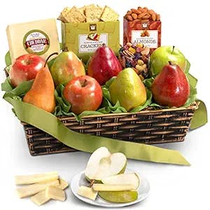 Gift Hero Strikes Again: Classic Fresh Fruit Basket Gift Wins All