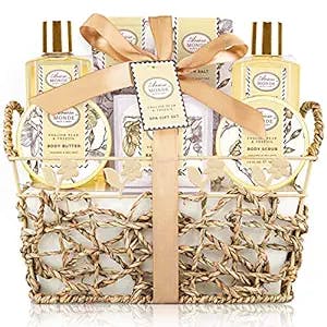 The Ultimate Bath & Shower Spa Gift Basket: Indulge in a Luxurious Bubble B